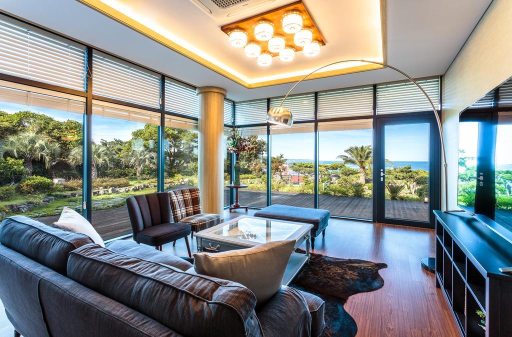Cobeach Familiar Pension Seogwipo Dış mekan fotoğraf